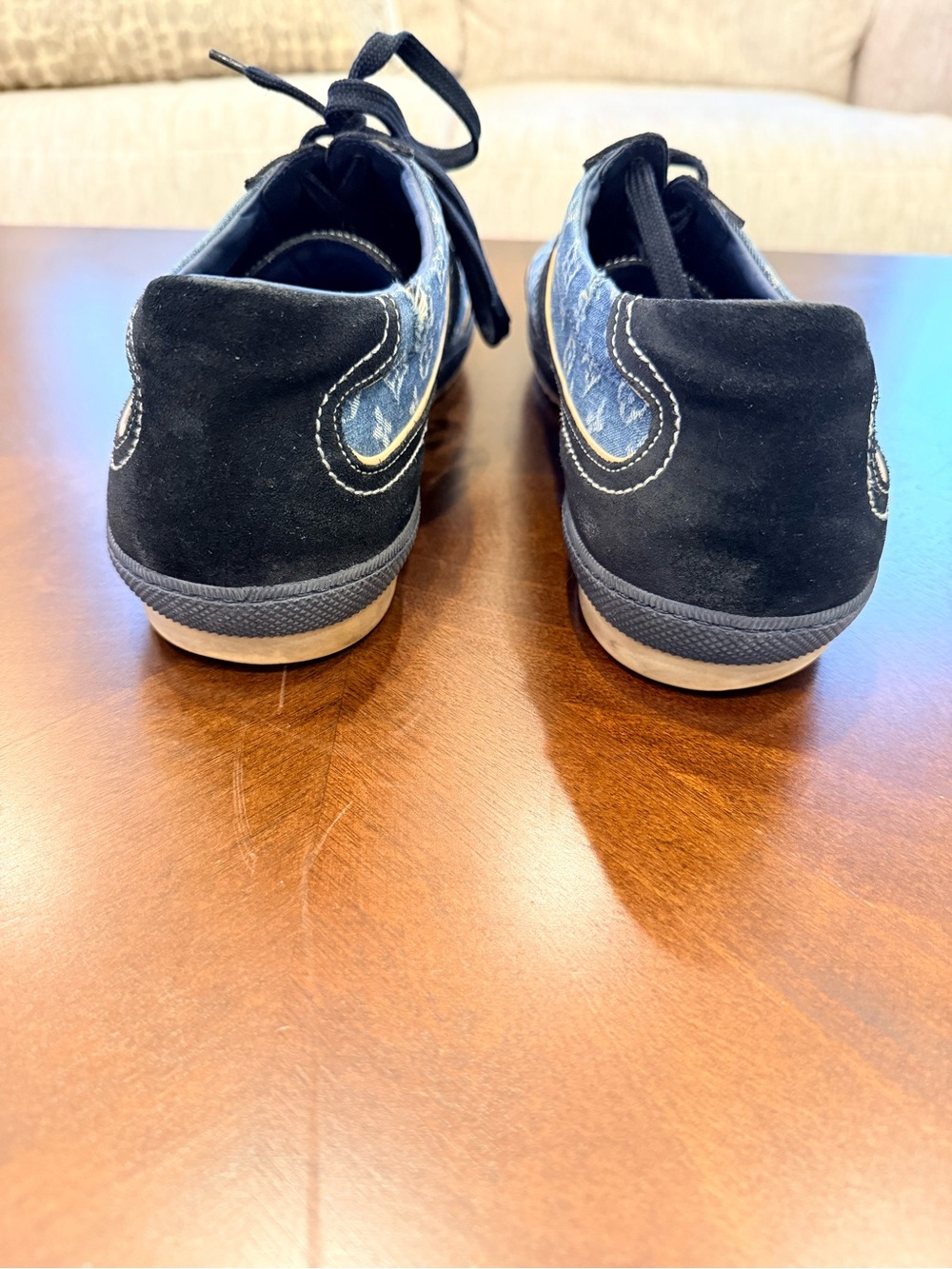 One Of A Kind Louis Vuitton Men’s Denim Monogram Sneakers in Navy - Picture 4 of 7